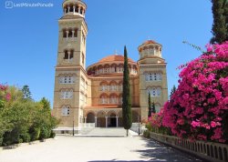 Nova godina 2026 - Milano - Hoteli: Hram Svetog Nektarija na Egini