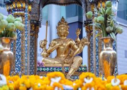 Prolećna putovanja - Tajland - Hoteli: Hram Eravan