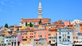 Rovinj: Pogled na crkvu