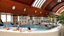 Harkanj Banja: Zatvoreni bazeni