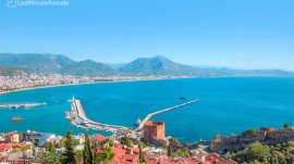 Alanja: Pogled na Crvenu kulu i Alanju