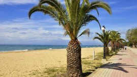 Nea Moudania: Šetalište