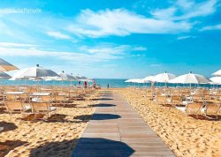 Šoping ture - Lido di Jesolo - Hoteli: Plaža