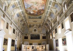 Vikend putovanja - Napulj - Hoteli: Arheološki Nacionalni muzej - unutrašnjost