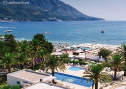 Leto 2025, letovanje - Bečići - Hoteli: Pogled na plažu