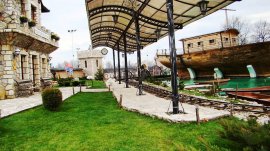 Etno selo Stanišići: Železnička stanica