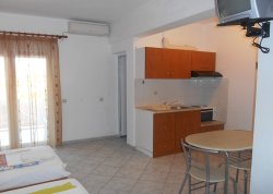 Leto 2025, letovanje - Nea Skioni - Apartmani: Vila Lemoni Studio