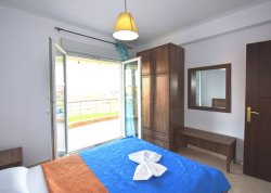 Leto 2025, letovanje - Nea Flogita - Apartmani: Vila Kostas i Despina