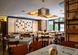 Sretenje - Bansko - Hoteli: Hotel Casa Karina 4*