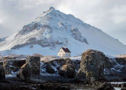 Prvi maj - Island - Hoteli